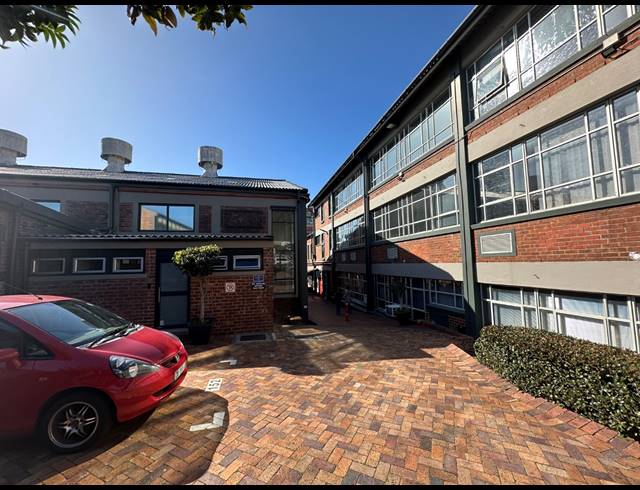 266M² OFFICE TO LET IN OBSERVATORY